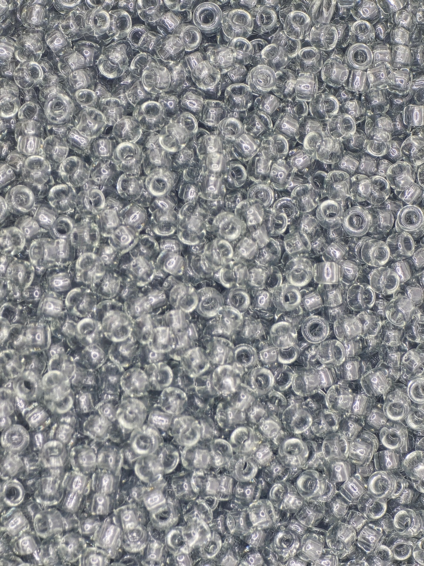 TOHO #15 Seeds - 9B - Transparent Smoke Grey - 5 gms