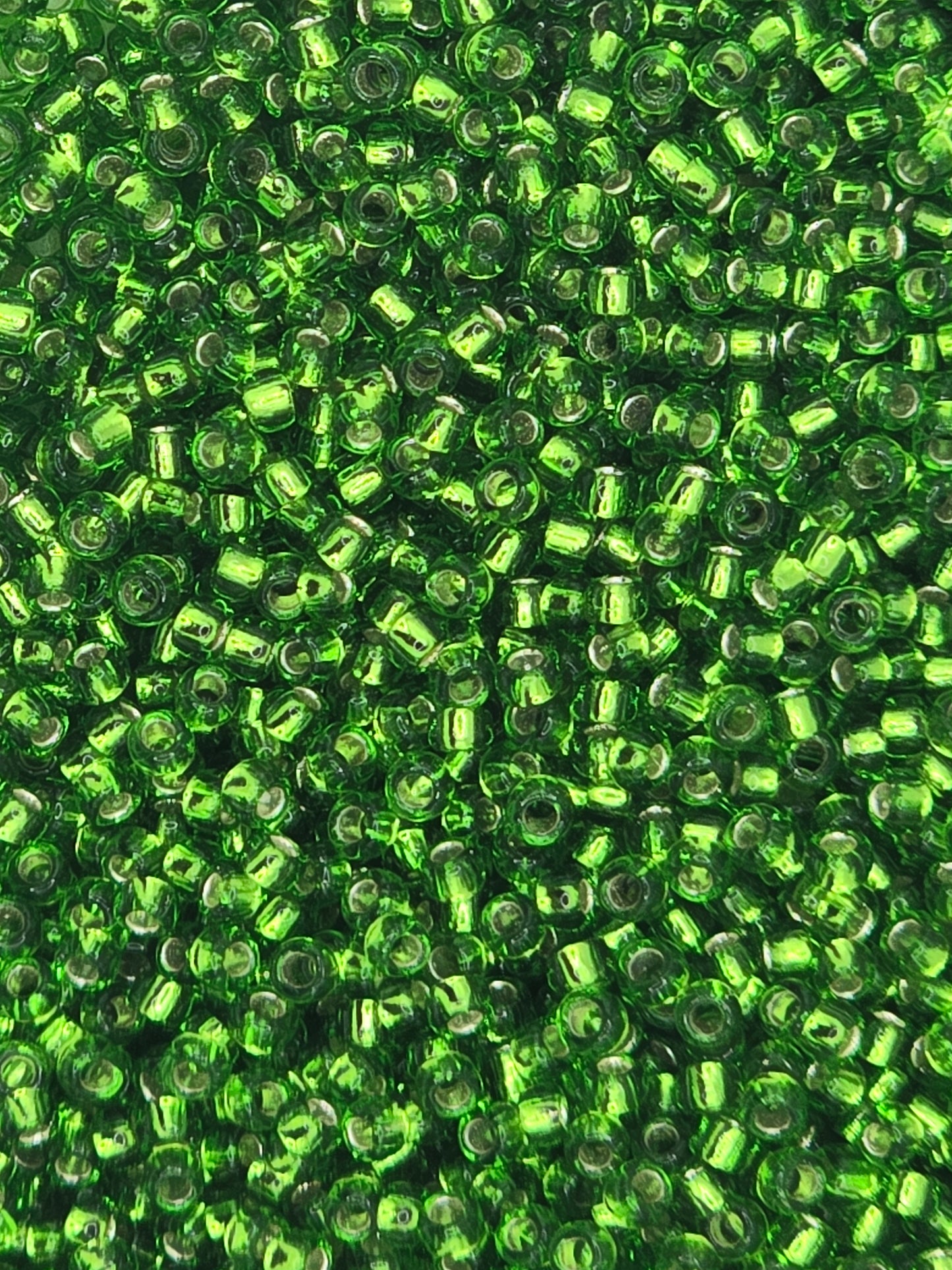 TOHO #15 Seeds - 27 - Silver Lined Peridot - 5 gms