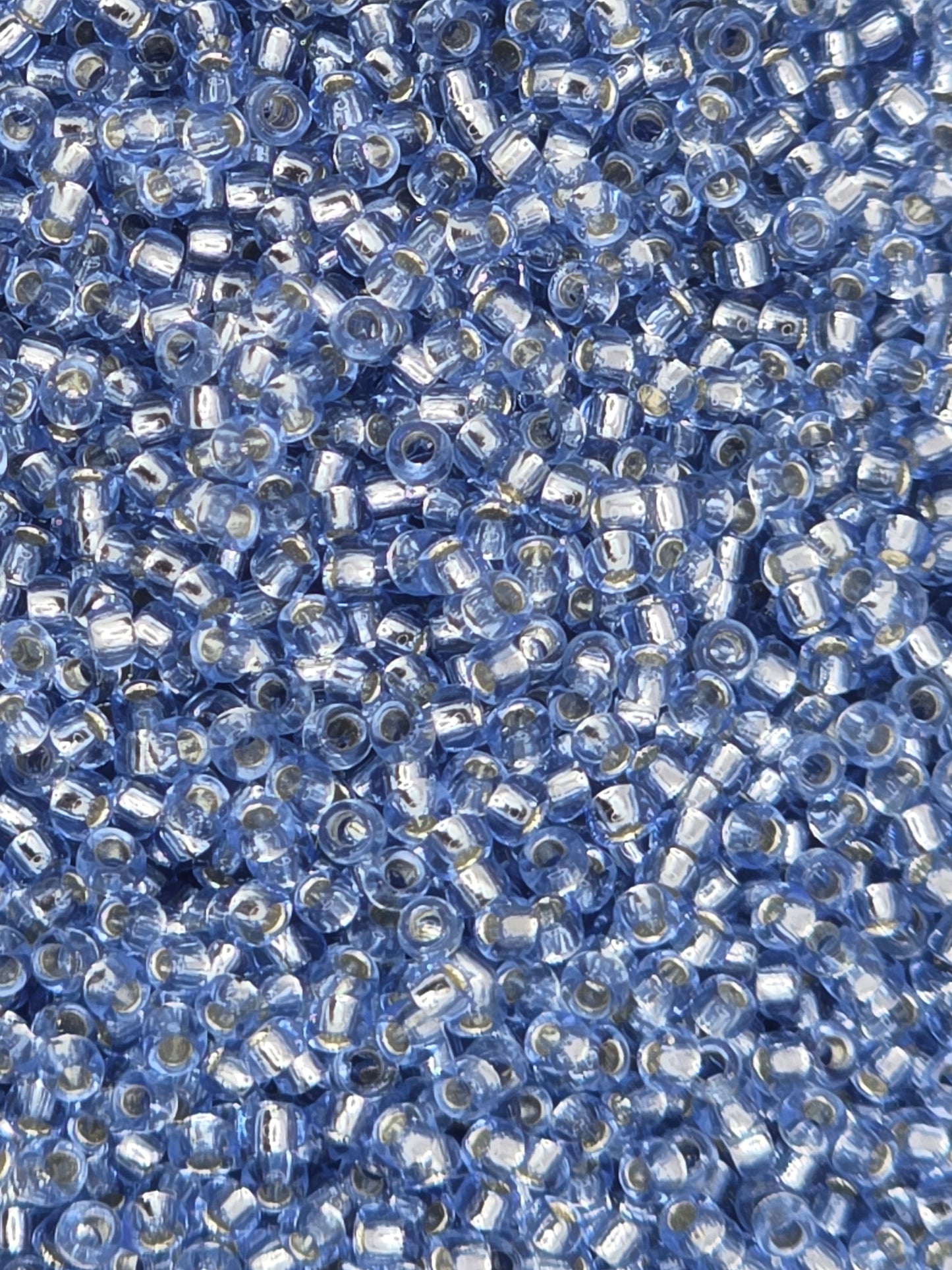 TOHO #15 Seeds - 33 - Silver Lined Light Sapphire - 5 gms