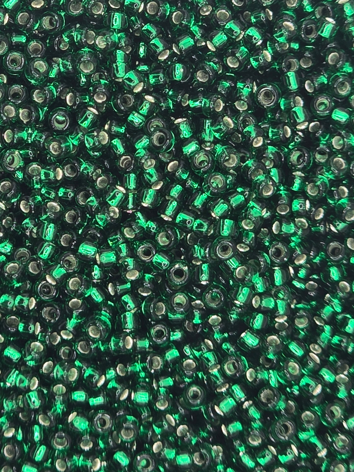 TOHO #15 Seeds - 36 - Silver Lined Green Emerald - 5 gms