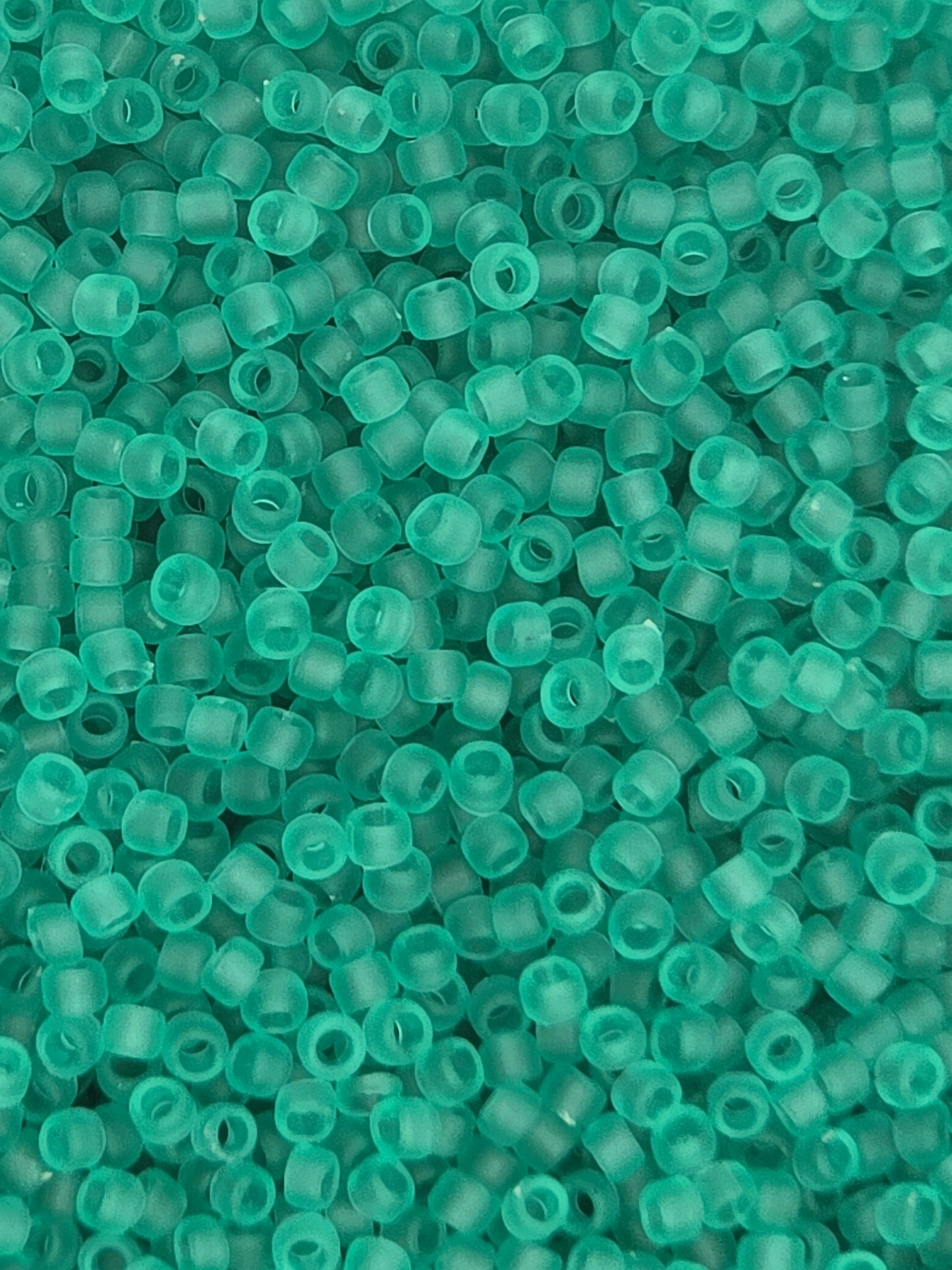 TOHO #15 Seeds - 72F - Transparent Frosted Beach Grass Green - 5 gms