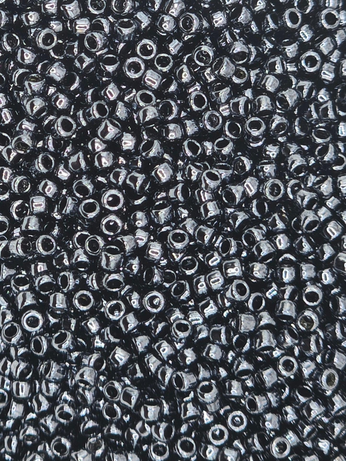 TOHO #15 Seeds - 81 - Metallic Hematite - 5 gms