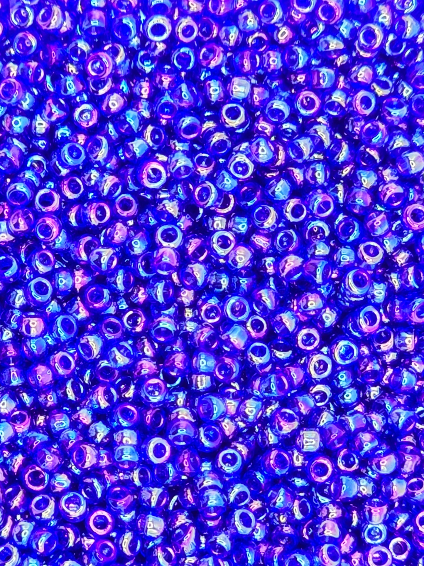 TOHO #15 Seeds - 87 - Transparent Rainbow Cobalt - 5 gms