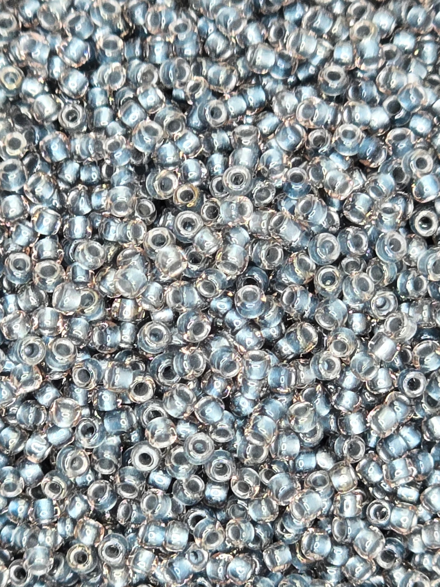 TOHO #15 Seeds - 288 - Inside Colour Crystal/Metallic Blue - 5 gms