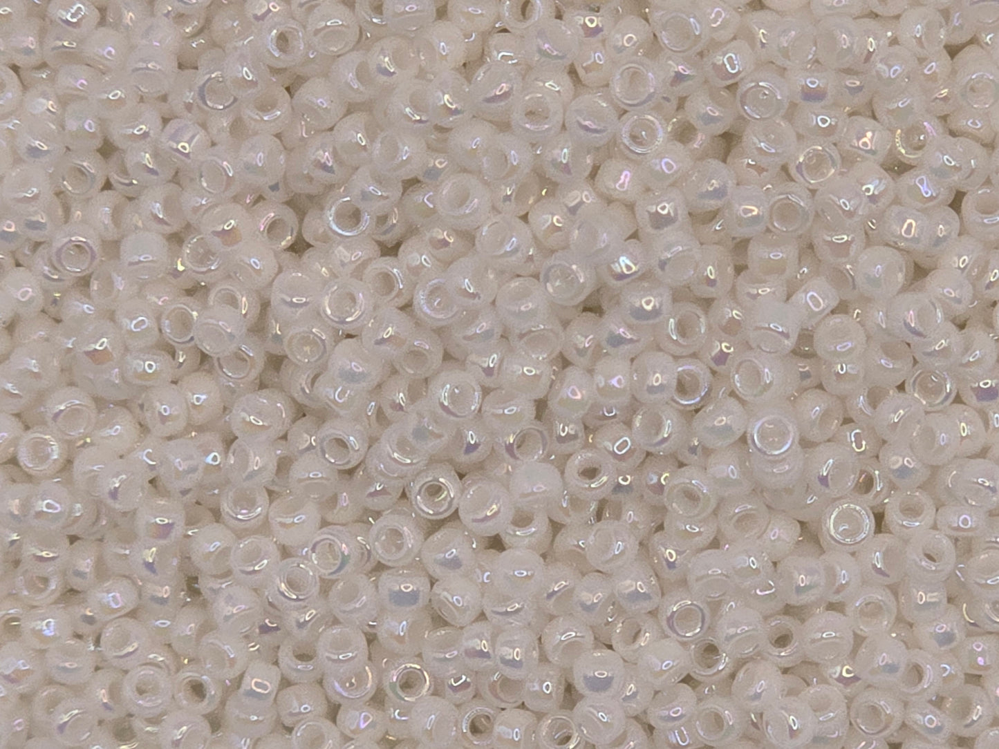 TOHO #15 Seeds - 401 - Opaque Rainbow White - 5 gms