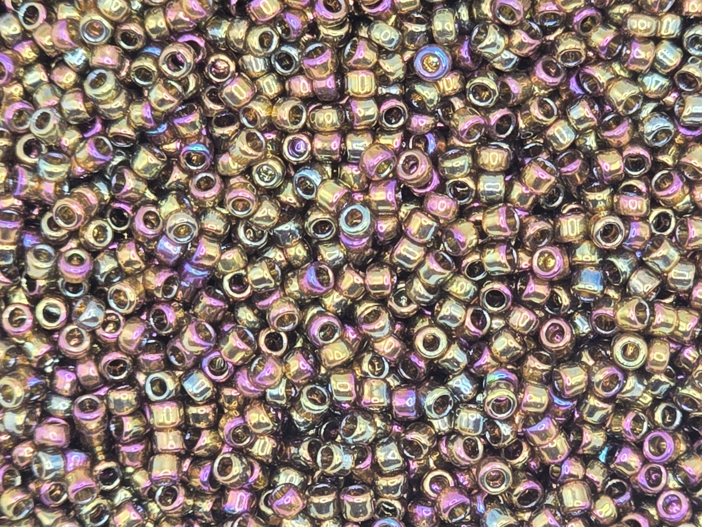 TOHO #15 Seeds - 459 - Gold Lustered Dark Topaz - 5 gms