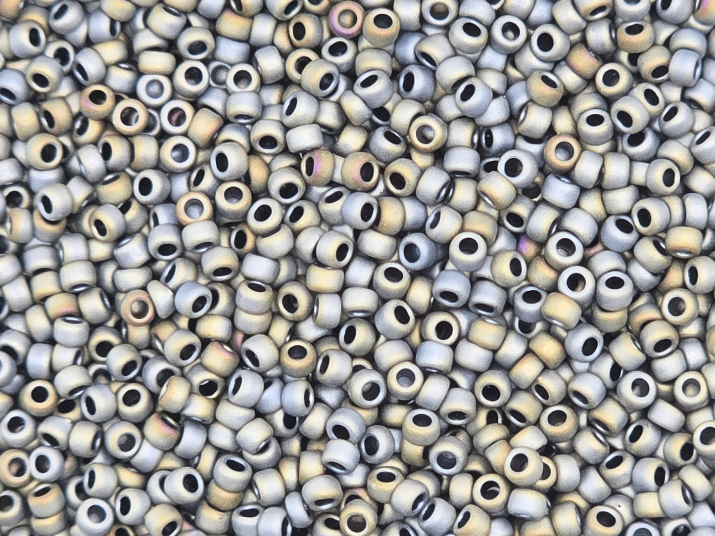 TOHO #15 Seeds - 613 - Matte Colour Iris Grey - 5 gms