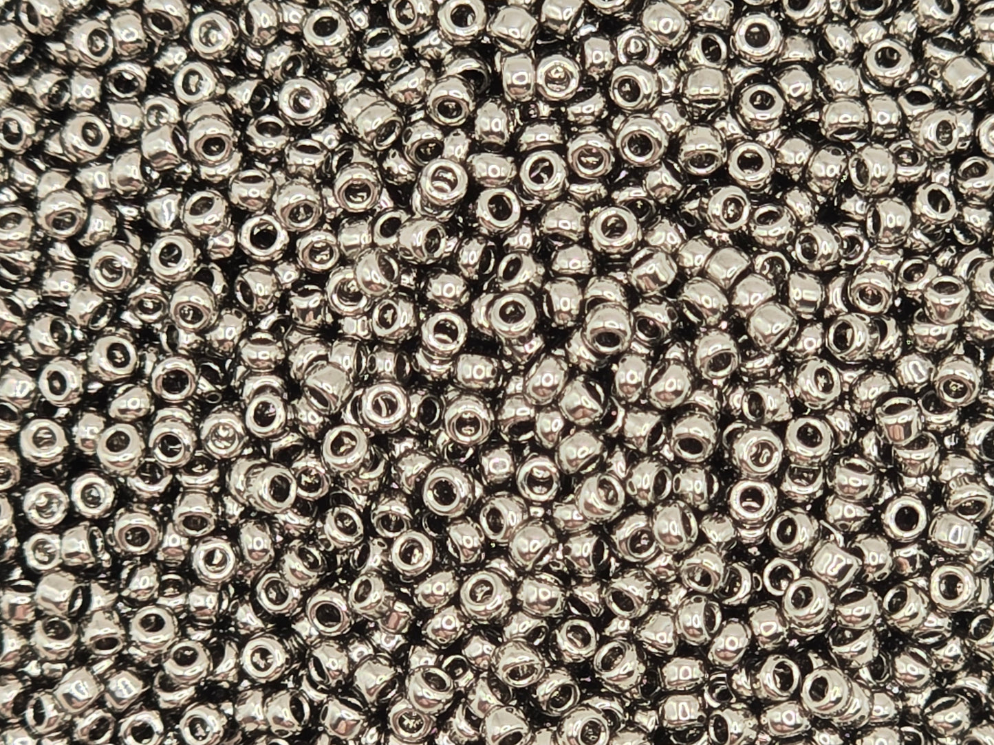 TOHO #15 Seeds - 711 - Nickle - 5 gms