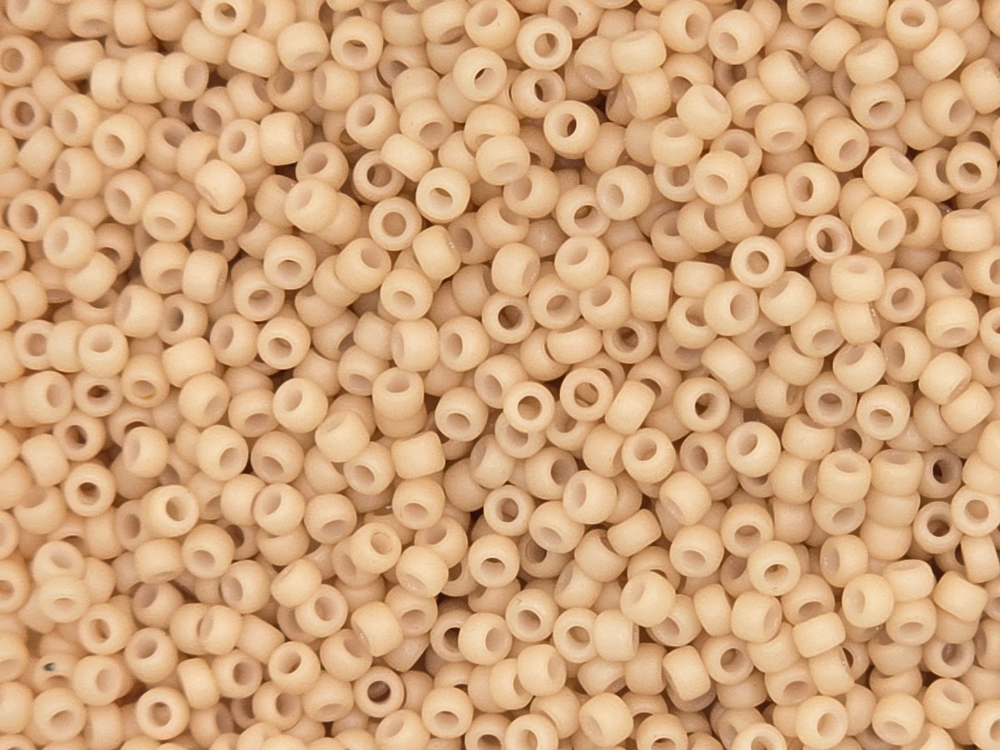 TOHO #15 Seeds - 763 - Opaque Pastel Frosted Apricot - 5 gms