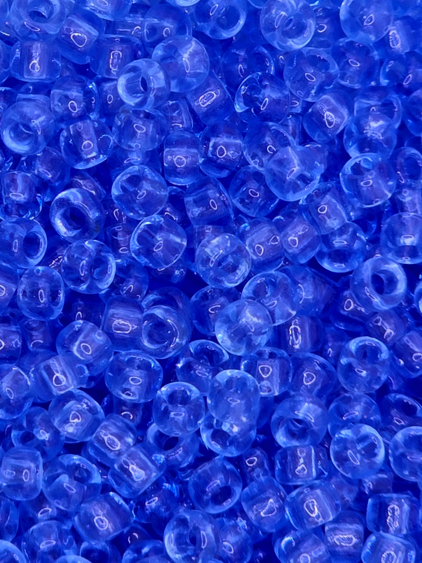 TOHO #8 Seeds - 33 - Transparent Light Sapphire - 10 gms