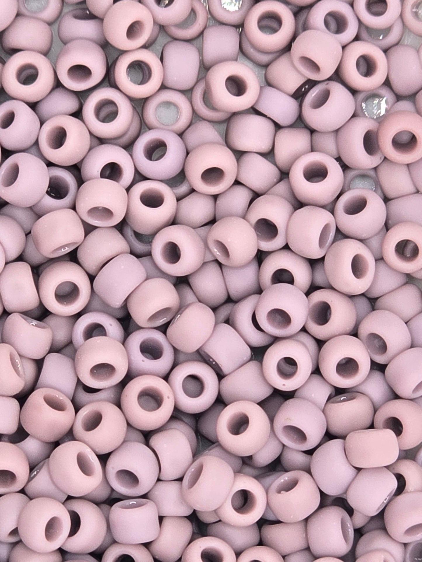 TOHO #8 Seeds - 52F - Opaque Frosted Lavender - 10 gms