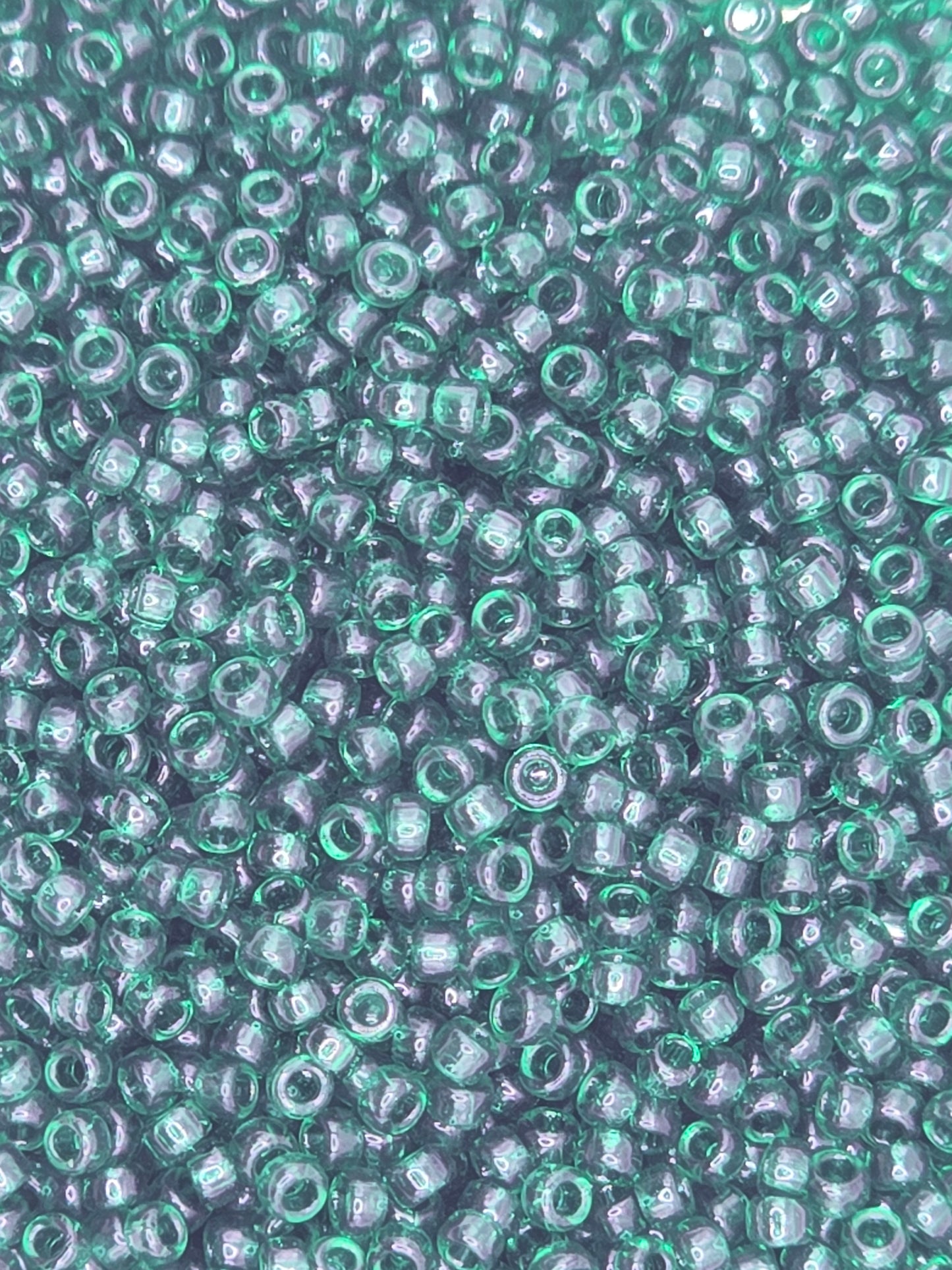 TOHO #15 Seeds - 939 - Transparent Green Emerald - 5 gms