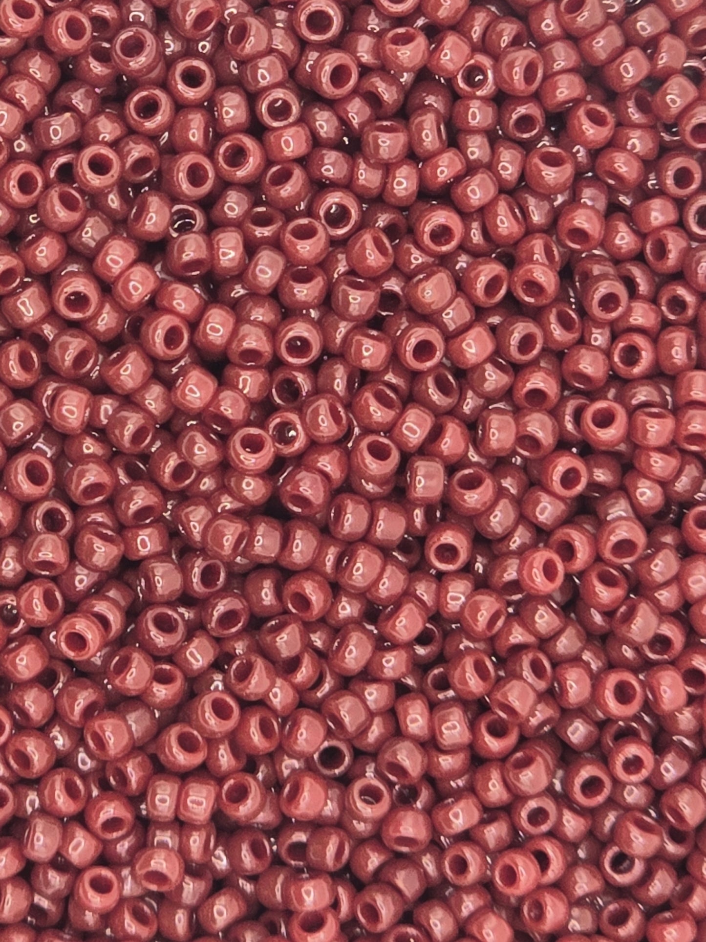 TOHO #15 Seeds - 46 - Opaque Oxblood - 5 gms