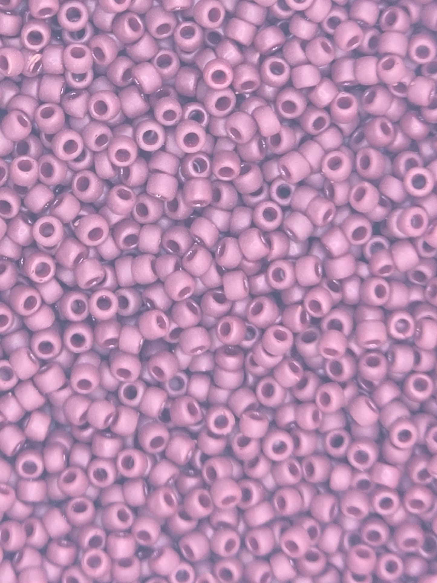 TOHO #15 Seeds - 46F - Opaque Frosted Oxblood - 5 gms