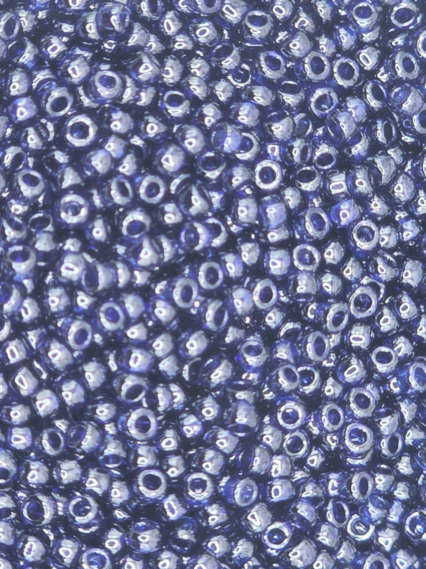 TOHO #15 Seeds - 116D - Transparent Rainbow Sugar Plum - 5 gms