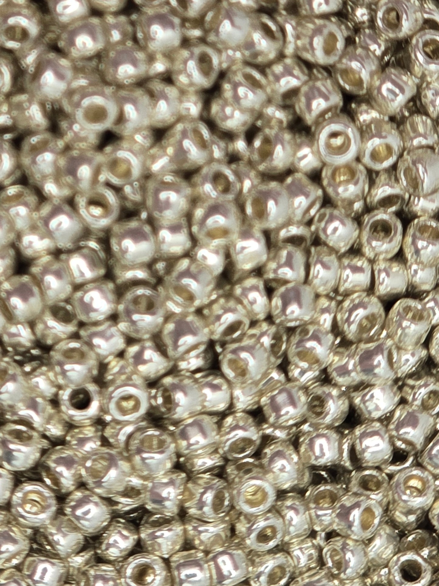 TOHO #11 Seeds - PF558 - Perma Finish Galvanized Aluminium - 10 gms