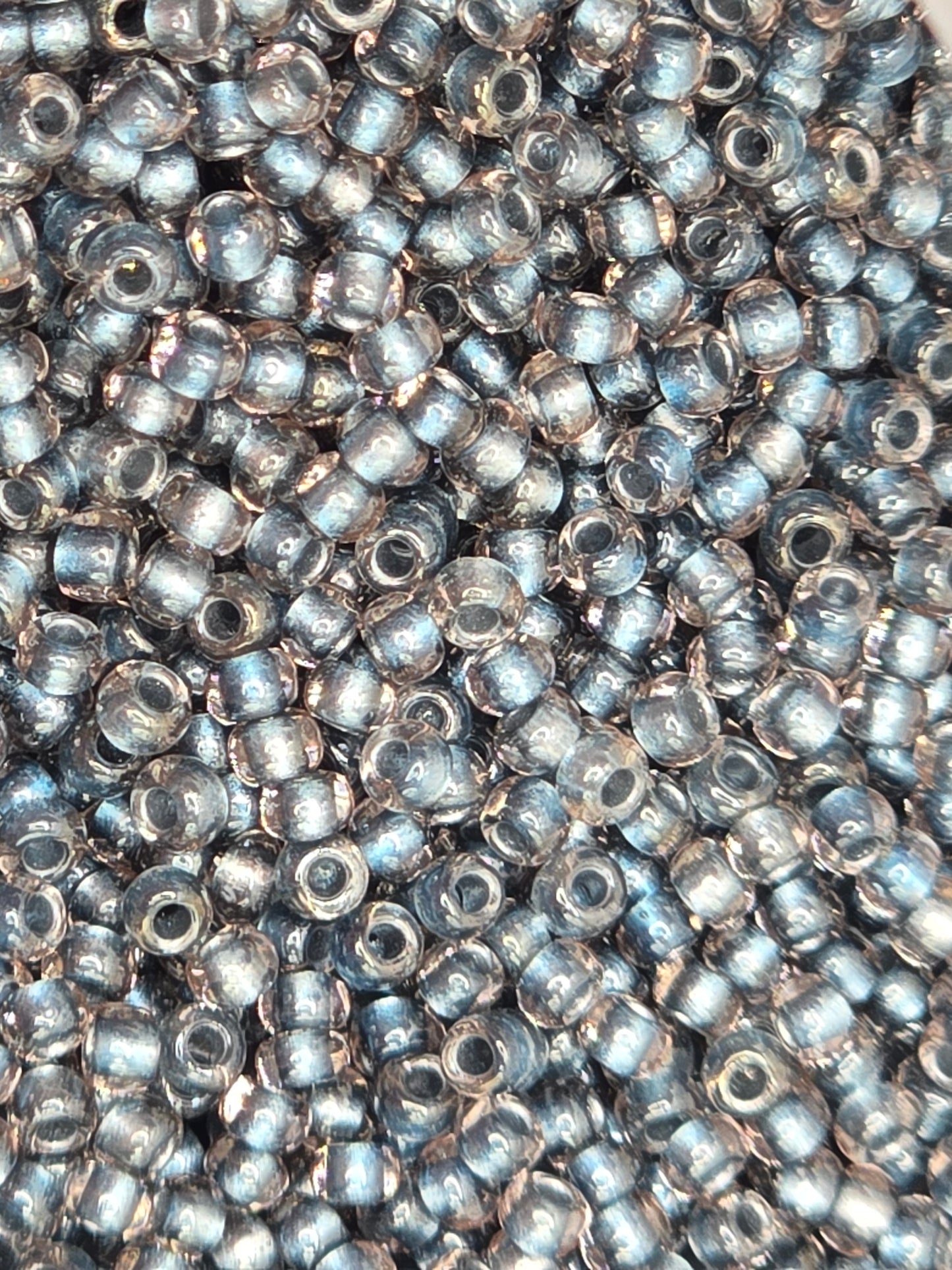 TOHO #11 Seeds - 288 - Inside Colour Crystal/Metallic Blue Lined - 10 gms