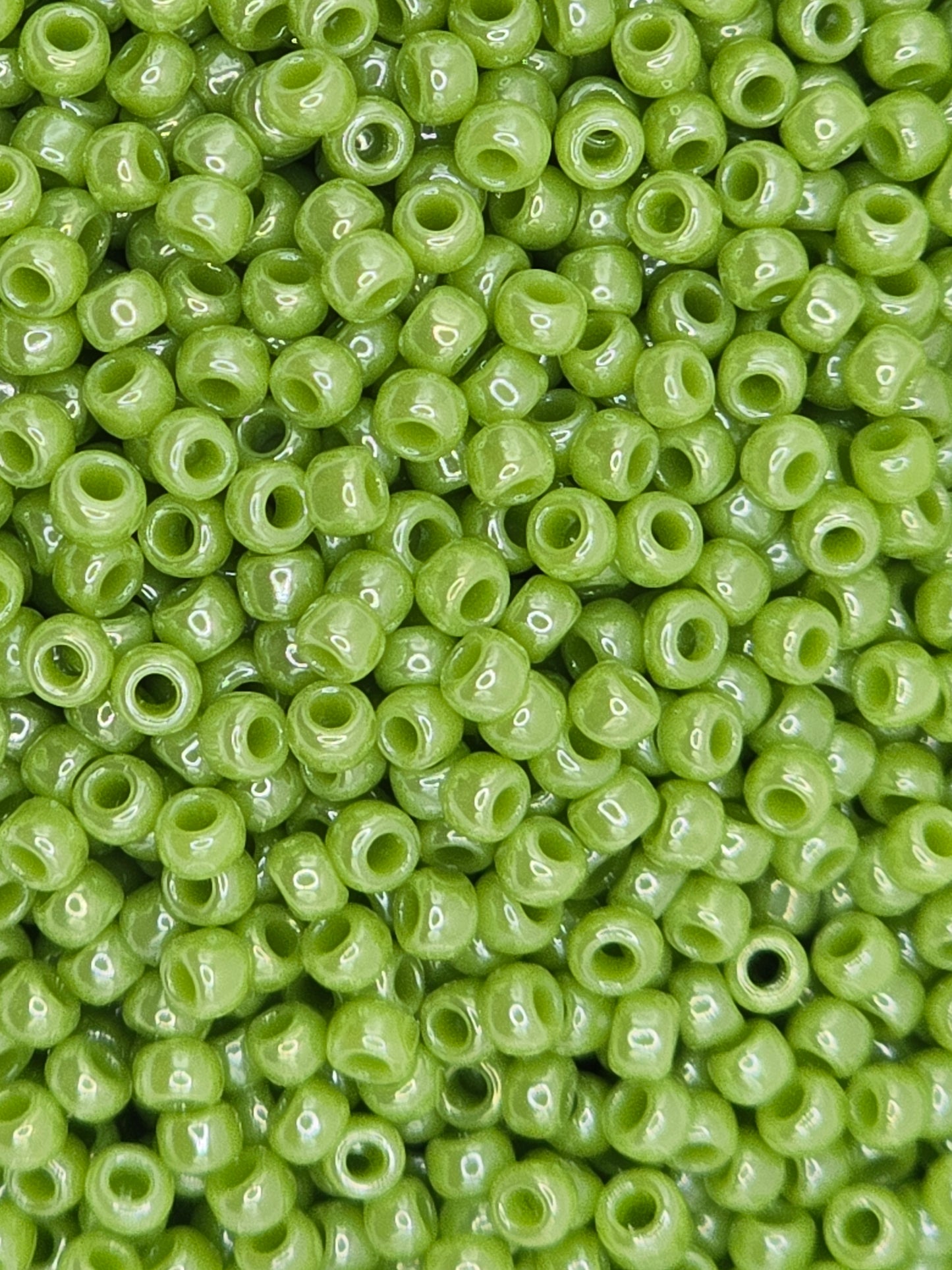 TOHO #11 Seeds - 131 - Opaque Lustered Sour Apple - 10 gms