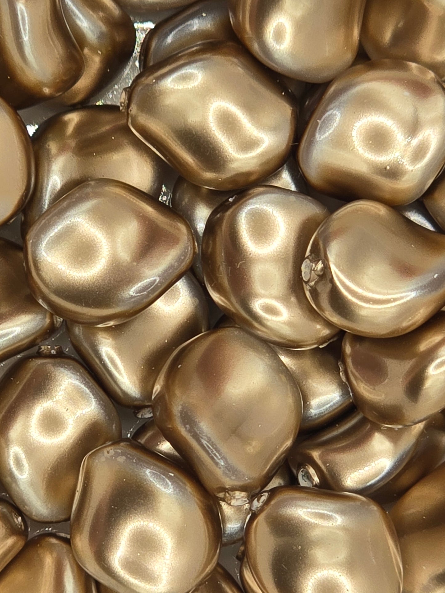 Swarovski 5826 Wave Pearl - 9x8mm - Bronze - 10 pcs