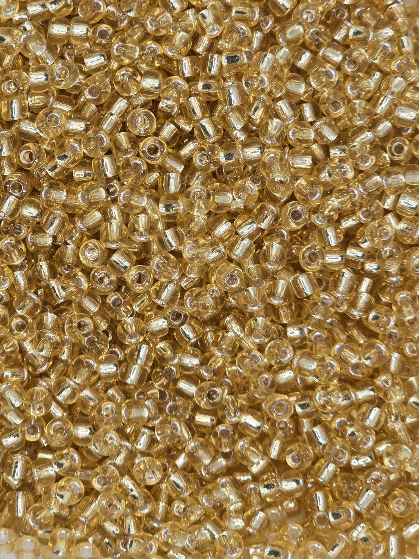 Czech #8 Seeds - Silver Lined Light Gold - 10 grams