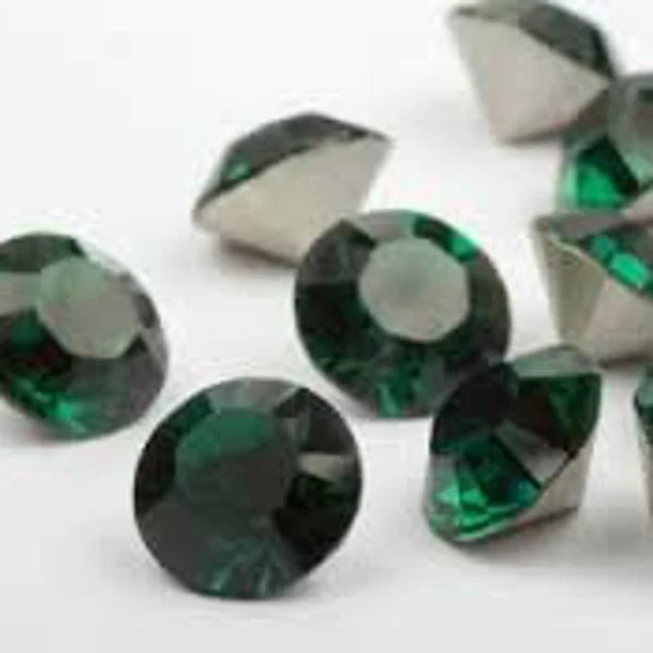 Swarovski 1028 SS19 Chaton - Emerald - 24 pcs
