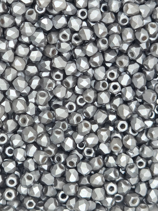 True 2 - 2mm Fire Polished Faceted Rounds - Pastel Light Grey - 100 pcs