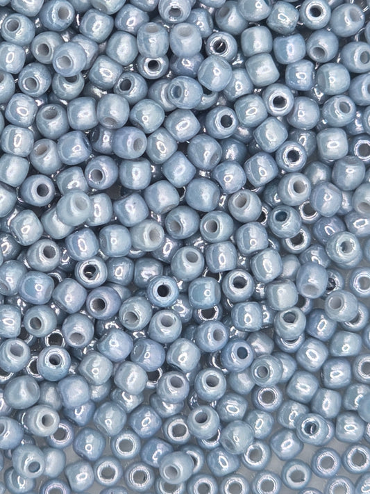 True 2 - 2mm Fire Polished Round Druks - Chalk Blue Luster - 100 pcs