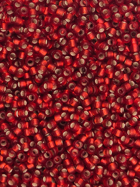 TOHO #15 Seeds - 25CF - Silver Lined Frosted Ruby - 5 gms