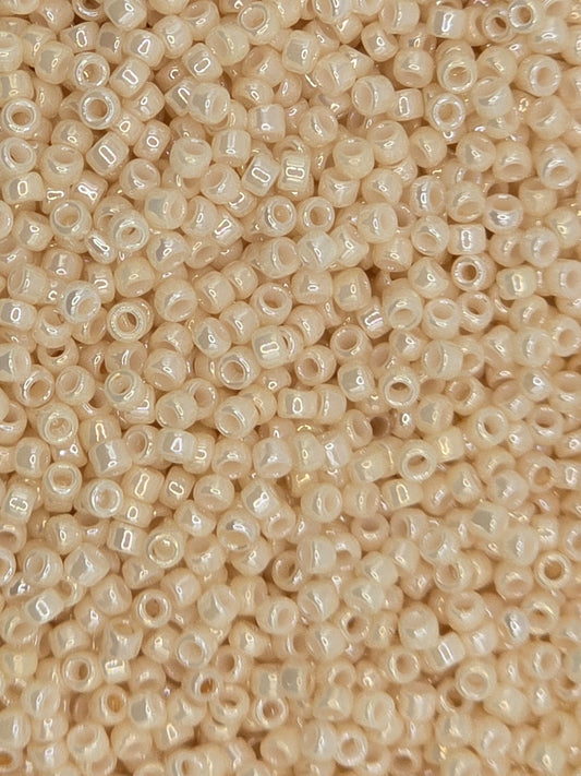 TOHO #15 Seeds - 123 - Opaque Luster Light Beige - 5 gms