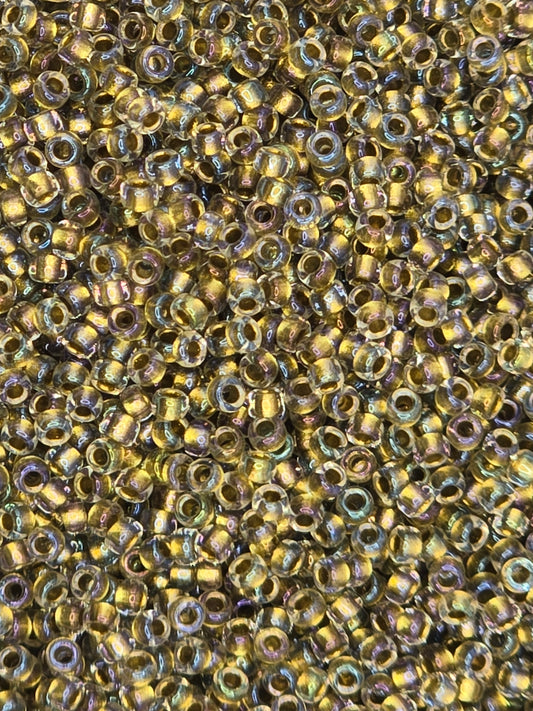 TOHO #15 Seeds - 262 - Inside Colour Crystal Gold Lined - 5 gms