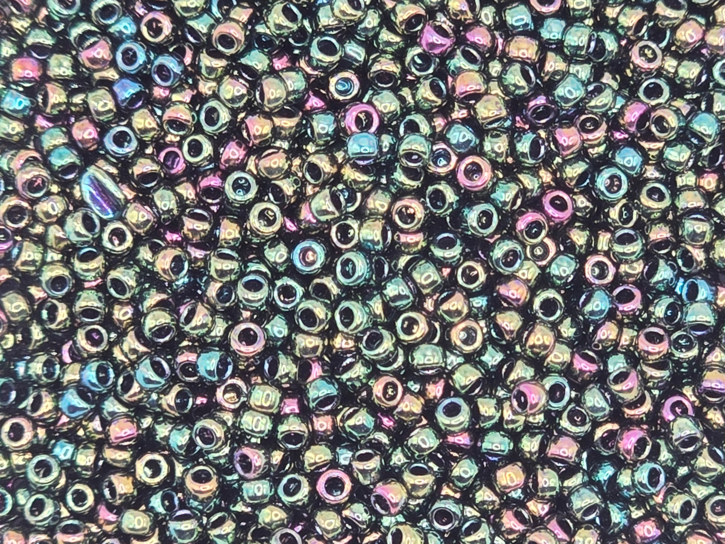TOHO #15 Seeds - 508 - Higher Metallic Iris Olivine - 5 gms