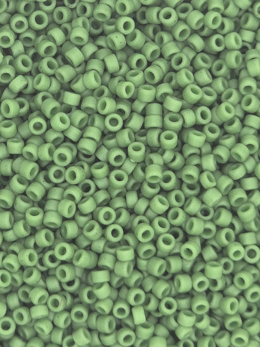 TOHO #15 Seeds - 2603F - Semi Glazed Clover - 5 gms