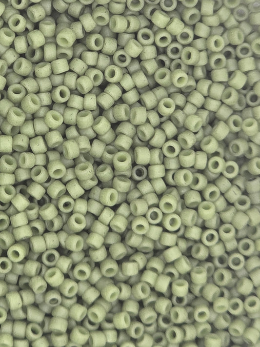 TOHO #15 Seeds - 2602F - Semi Glazed Honeydew - 5 gms