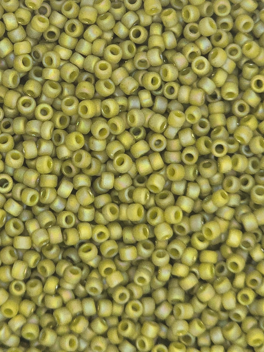TOHO #15 Seeds - 2630F - Semi Glazed Rainbow Lemongrass - 5 gms