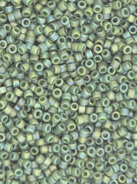 TOHO #15 Seeds - 2633F - Semi Glazed Rainbow Clover - 5 gms