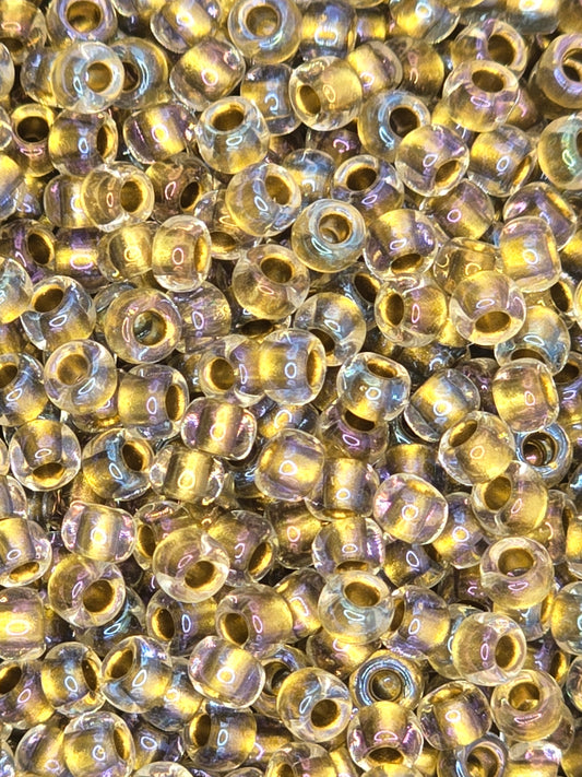 TOHO #8 Seeds - 262 - Inside Colour Crystal/Gold Lined - 10 gms