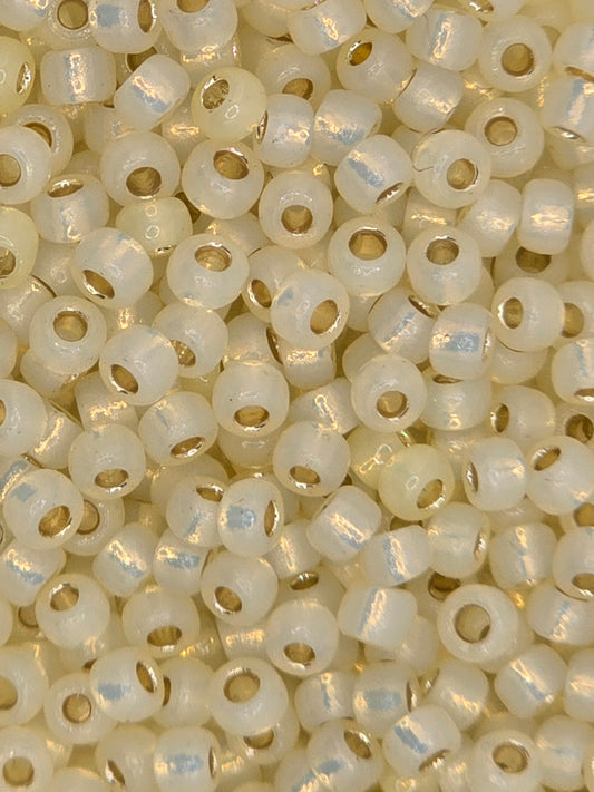 TOHO #8 Seeds - 2125 - Silver Lined Milky Light Jonquil - 10 gms