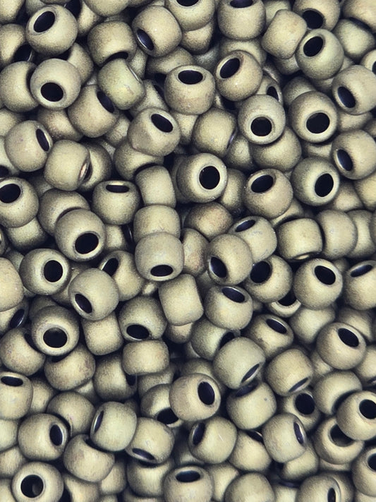 TOHO #8 Seeds - 617 - Matte Colour Dark Olive - 10 gms
