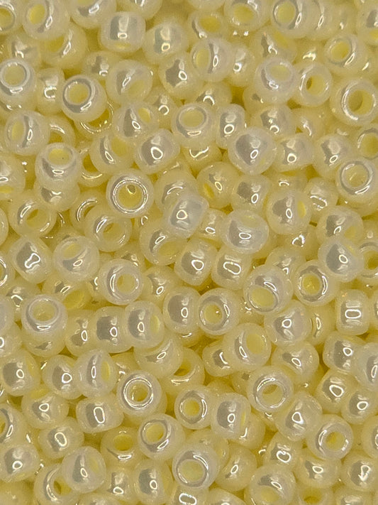 TOHO #8 Seeds - 142 - Ceylon Banana Cream 10 gms