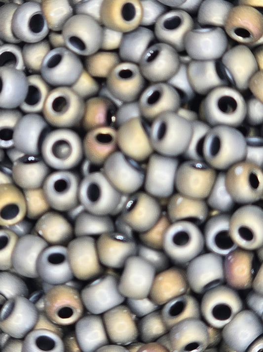 TOHO #8 Seeds - 613 - Matte Colour Iris Grey - 10 gms