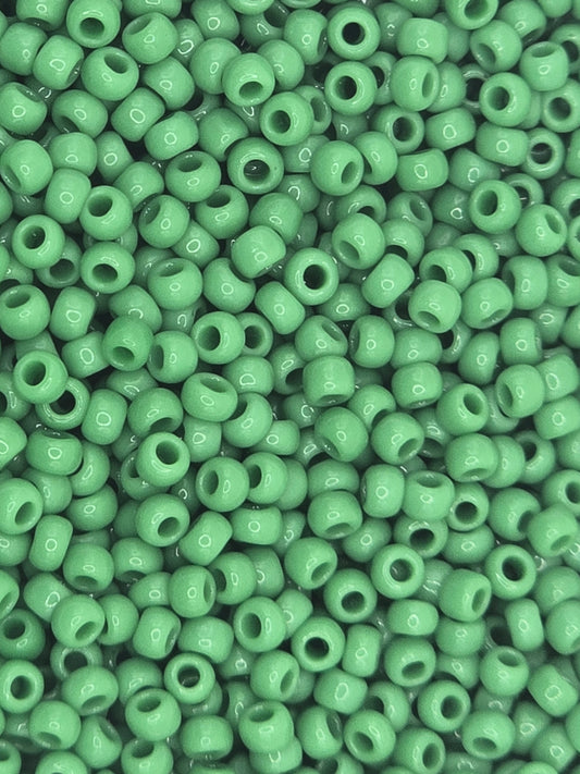 TOHO #11 Seeds - 47D - Opaque Shamrock - 10 gms