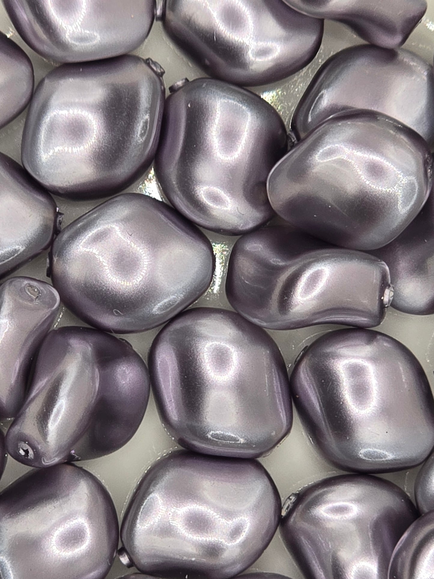 Swarovski 5826 Wave Pearl - 9x8mm - Mauve - 10 pcs