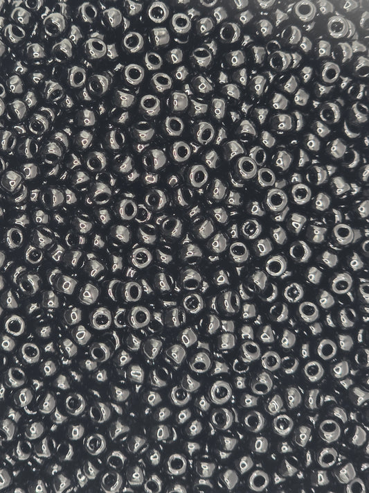 Czech #8 Seed Beads - Opaque Black - 10 grams