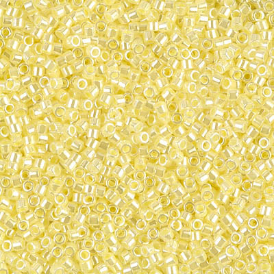 MIYUKI #11 DB 232 - Lined Crystal Pale Yellow Luster - 5 gms