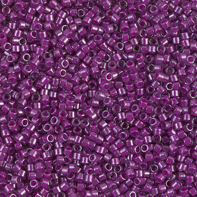 MIYUKI #11 DB 281 - Lined Pale Blue / Magenta Luster - 5 gms
