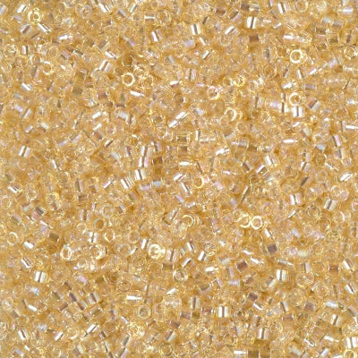 MIYUKI #11 DB 1252 - Transparent Crystal Ivory Luster - 5 gms