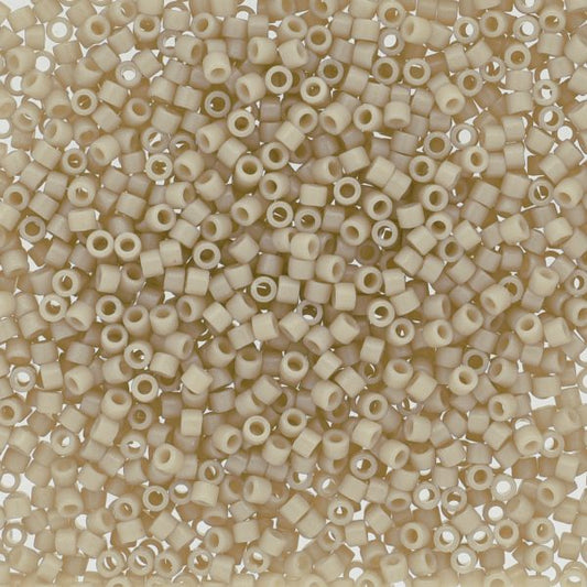 MIYUKI #11 DB 2362 - DURACOAT Opaque Off White - 5 gms