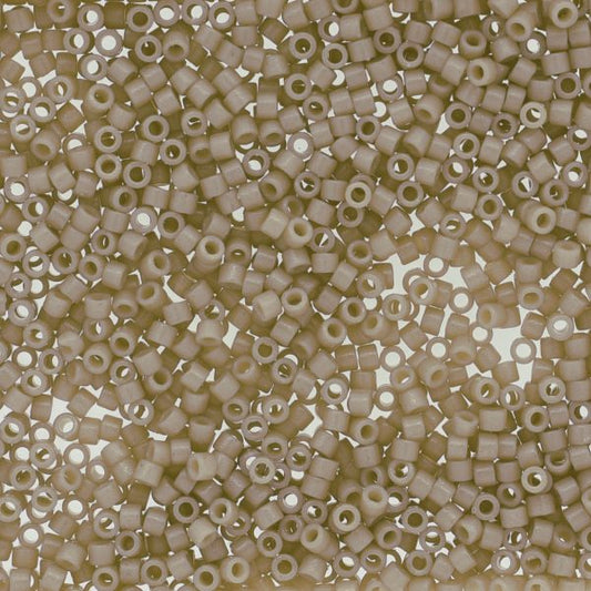 MIYUKI #11 DB 2363 - DURACOAT Opaque Antique White - 5 gms
