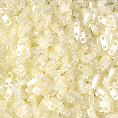 MIYUKI Quarter Tila Bead - QTL 513 - Butter Cream Ceylon - 10 gms